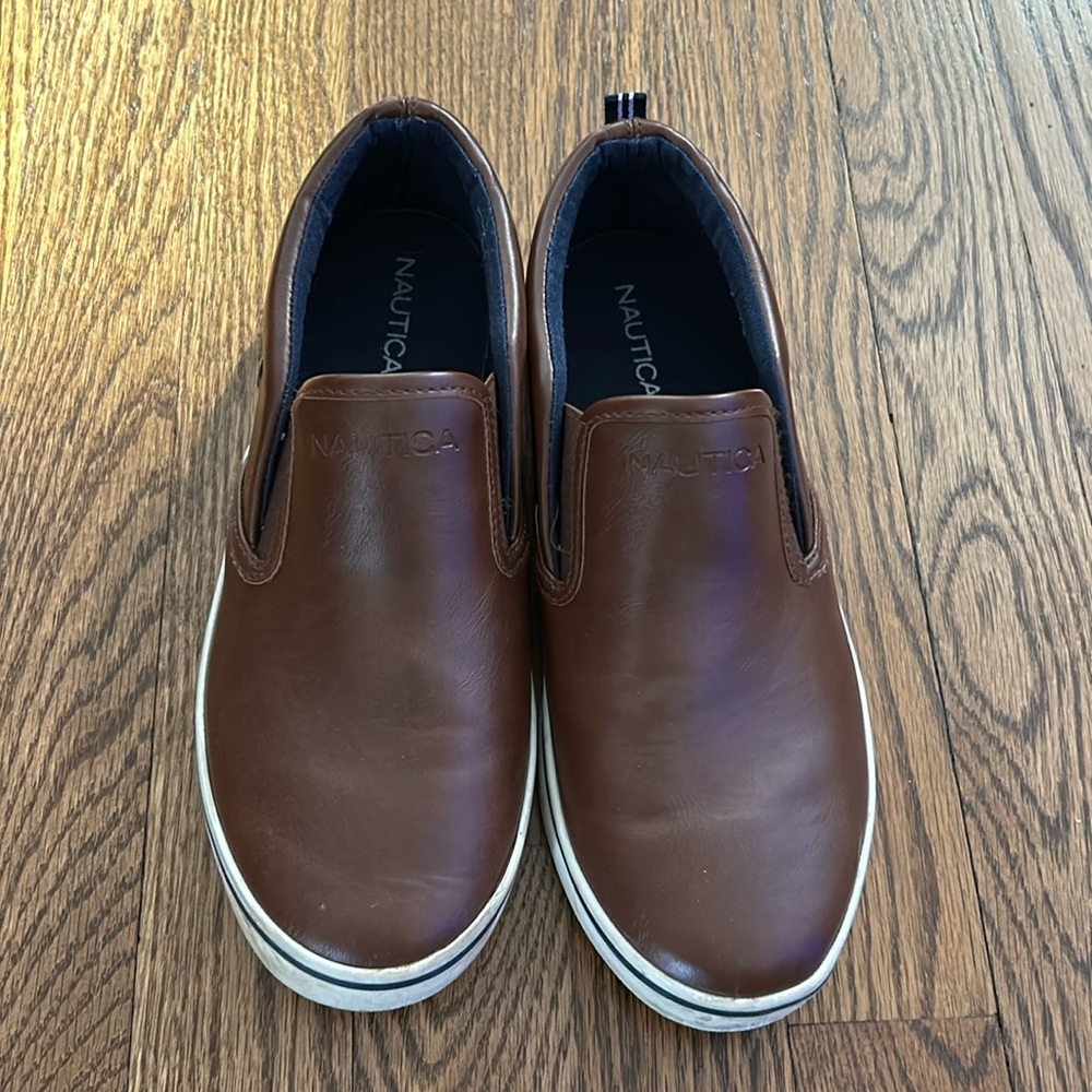 Nautica slip on shoes